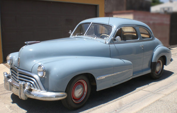 1946 Oldsmobile 66 2Dr Sedan