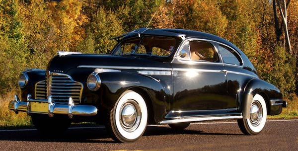 1941 Buick 40 Special Sedanette